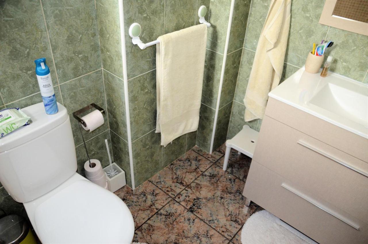 Naufragos Beach Apartment Торевьиа Экстерьер фото