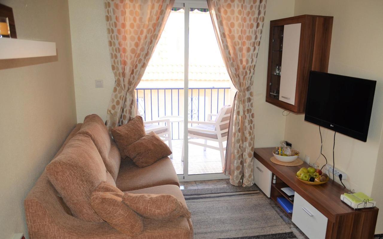 Naufragos Beach Apartment Торевьиа Экстерьер фото